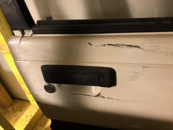 PORTE AIXAM MINIVAN DROITE MANUEL 1992 A 1997